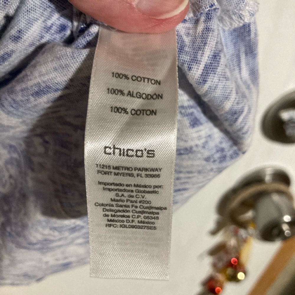 Chico’s shirt size 3(XL) - Picture 2 of 5